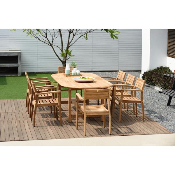 Best Outdoor Furniture for Hot Humid Climates
